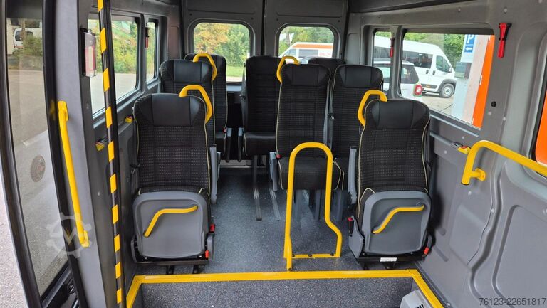 Kleinbus Opel Movano Bürgerbus Fiat Peugeot