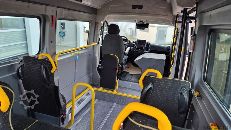 Kleinbus Opel Movano Bürgerbus Fiat Peugeot