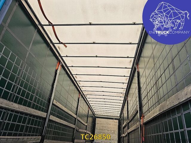 Sliding tarpaulins Schmitz Cargobull 