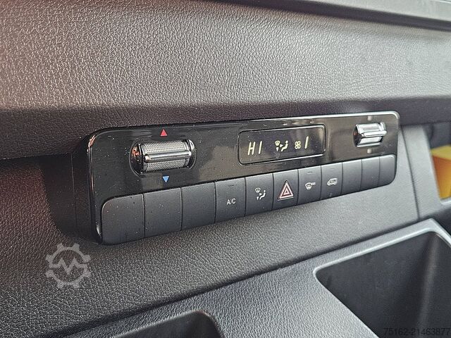 Hochdachkombi MERCEDES-BENZ SPRINTER 317 L2H2 Automaat Mbux