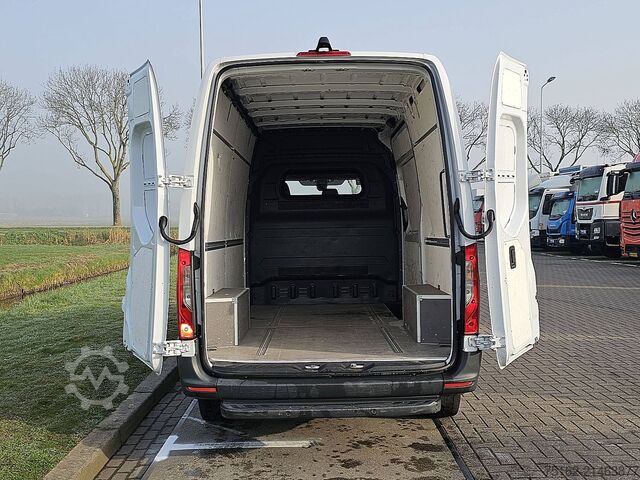 Hochdachkombi MERCEDES-BENZ SPRINTER 317 L2H2 Automaat Mbux