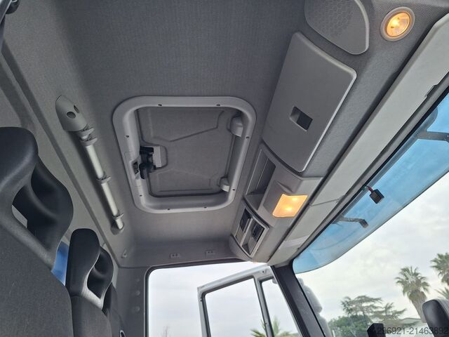 LKW mit Kofferaufbau Iveco EuroCargo ML75E21P