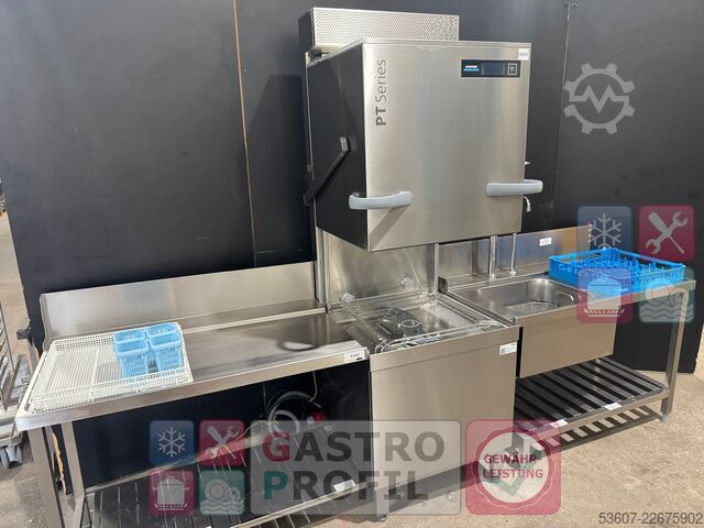 Hood-type dishwasher Winterhalter Typ PT-L Energy Plus.