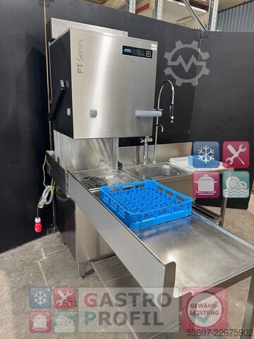 Hood-type dishwasher Winterhalter Typ PT-L Energy Plus.