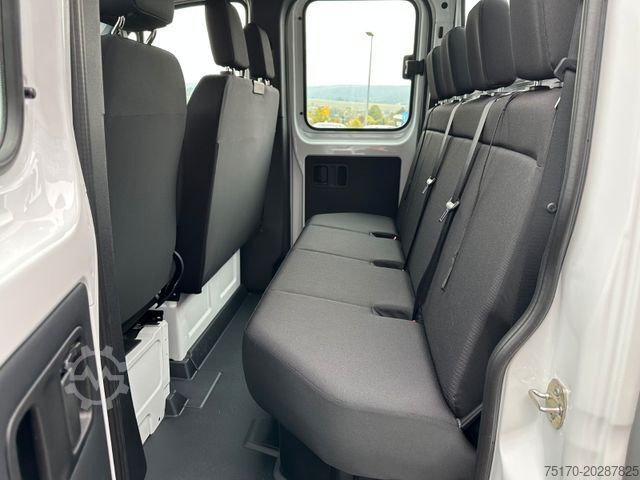 Pick-up van MERCEDES-BENZ Sprinter 317 CDI 3665 9G DoKa AHK Klima