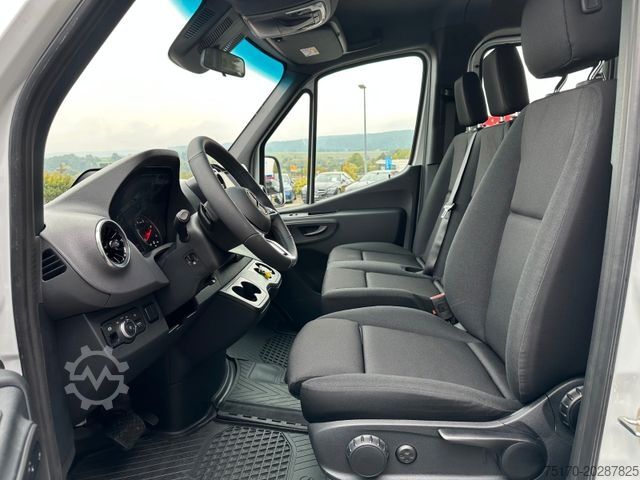Pick-up van MERCEDES-BENZ Sprinter 317 CDI 3665 9G DoKa AHK Klima