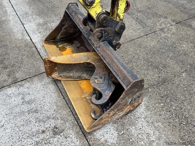 Minibagger Yanmar B25V snelwissel + 2 bakken