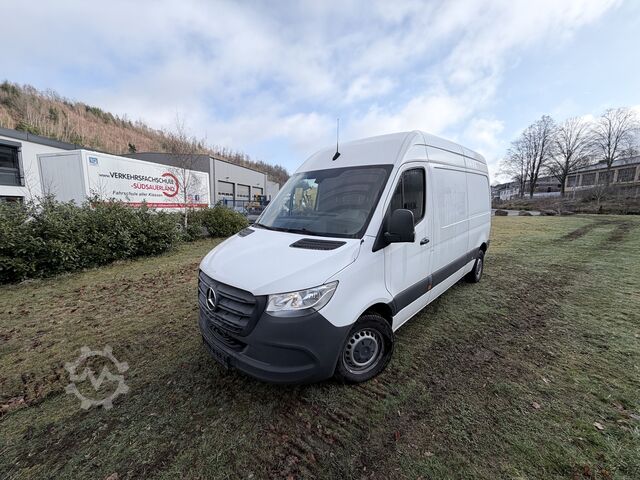 Kastenwagen Mercedes-Benz Sprinter 214