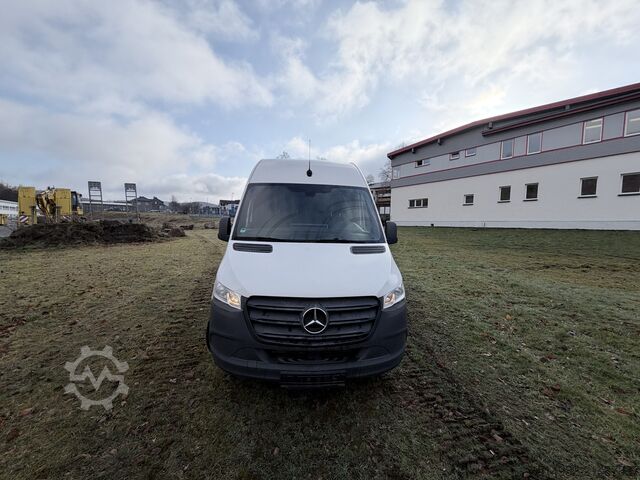 Kastenwagen Mercedes-Benz Sprinter 214
