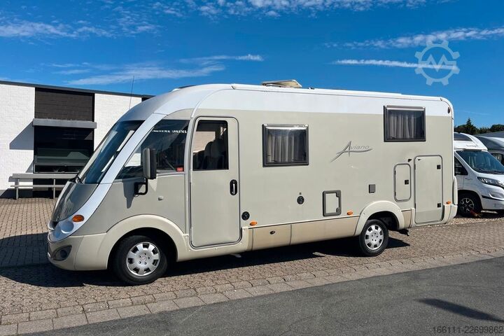 Integriertes Wohnmobil BÜRSTNER Aviano I640 G - Hub/Einzelbetten - 2 x Klima