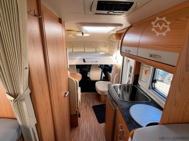 Integriertes Wohnmobil BÜRSTNER Aviano I640 G - Hub/Einzelbetten - 2 x Klima