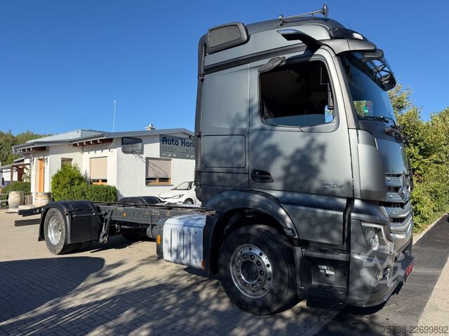 LKW-Fahrgestell MERCEDES-BENZ Actros 1848 L Fahrgestell/BLATT-LUFT/StramSpace