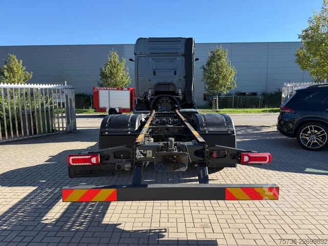 LKW-Fahrgestell MERCEDES-BENZ Actros 1848 L Fahrgestell/BLATT-LUFT/StramSpace