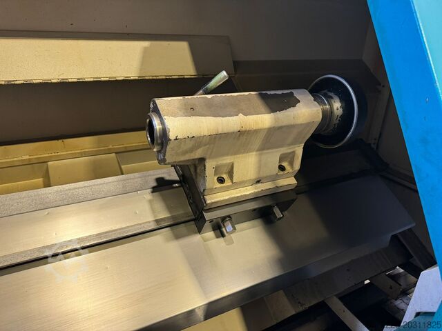 Leit-/Zugspindeldrehmaschine Colchester Kombi 4