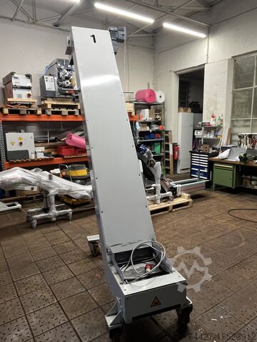 Conveyor belt with steel hinges HSD Fördertechnik SF 220