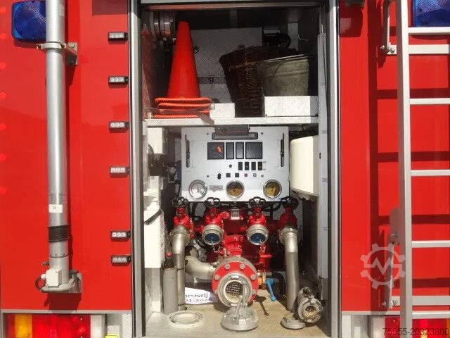 Fire engine MAN LE 220C GODIVA POMP 2000 LITER TANK,MANUAL GEARBOX