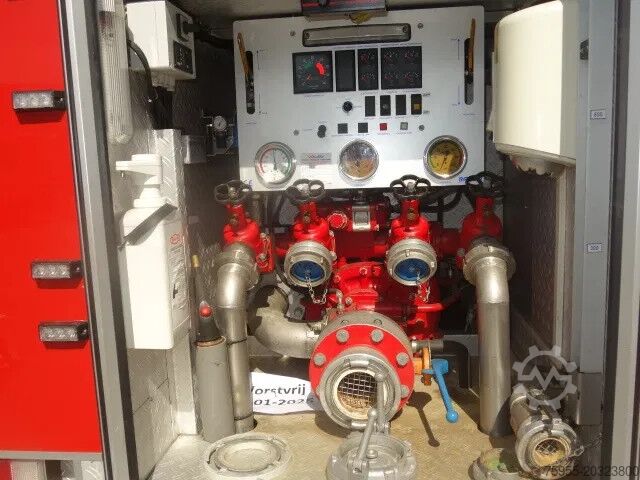 Fire engine MAN LE 220C GODIVA POMP 2000 LITER TANK,MANUAL GEARBOX
