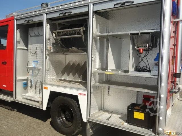 Fire engine MAN LE 220C GODIVA POMP 2000 LITER TANK,MANUAL GEARBOX