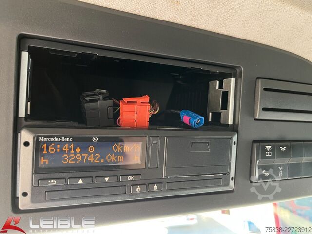 Standard tractor unit MERCEDES-BENZ Actros 1835*Classic Space*330TKM*Retarder*Alcoa*