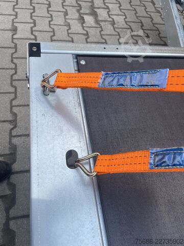Autotransporter Anhänger Martz 406cm x 211cm 2,7T + Rampen + Seilwinde