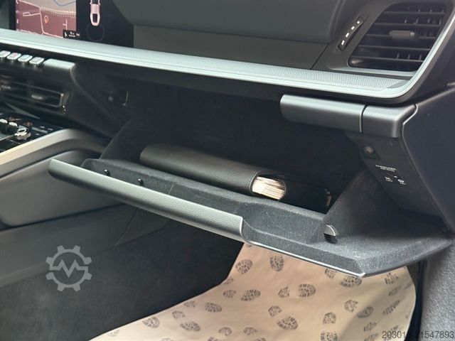 Van PORSCHE 992 / 911 CARRERA S 3.0