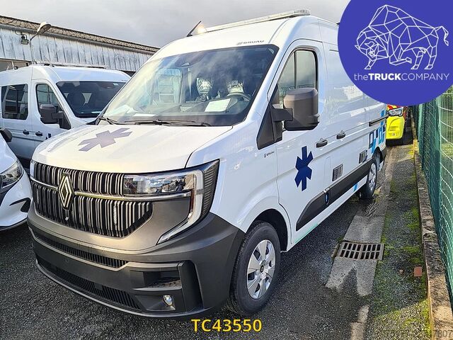 Rettungswagen Renault Master ambulance