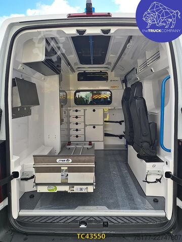 Rettungswagen Renault Master ambulance