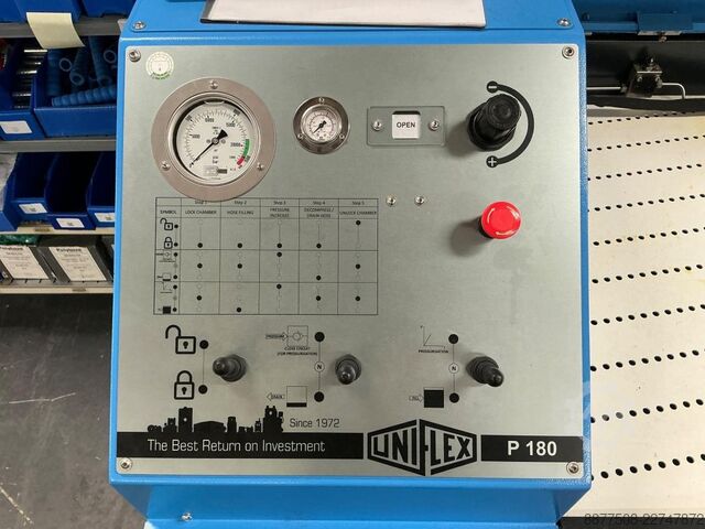 Test bench Uniflex P180