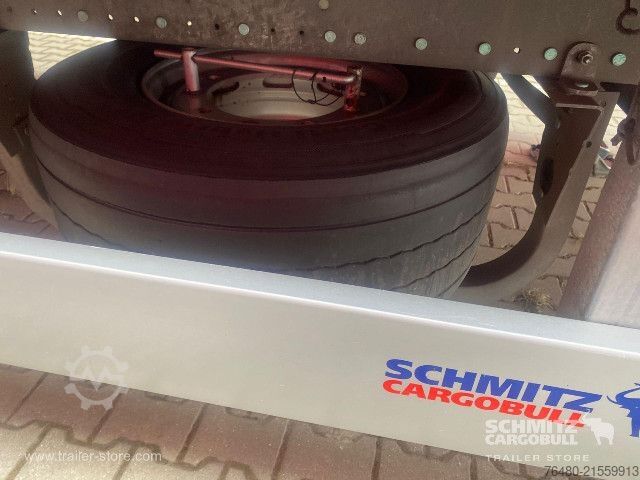 Auflieger mit Pritsche & Plane Schmitz Cargobull Schiebeplane Mega