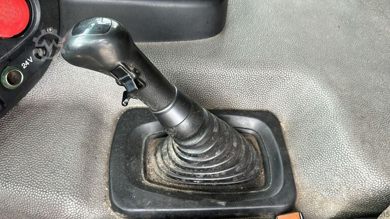 Standard tractor DAF CF 85.410 (BOITE MANUELLE / MANUAL GEARBOX)