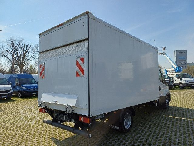 LKW mit Kofferaufbau IVECO DAILY 35C16 - 4100