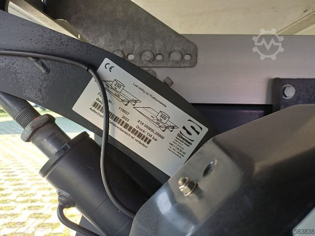 LKW mit Kofferaufbau IVECO DAILY 35C16 - 4100