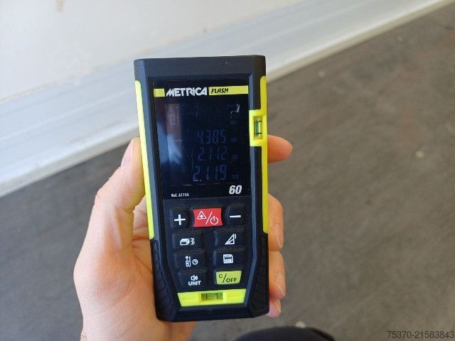 LKW mit Kofferaufbau IVECO DAILY 35C16 - 4100