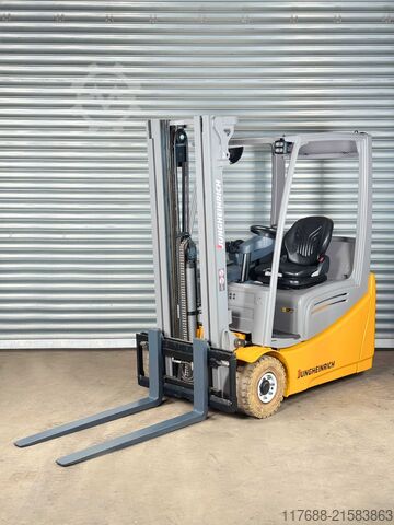 Elektro 3-Rad Jungheinrich EFG 220 - Service Neu  nur 2580 Std - Batterie 90%