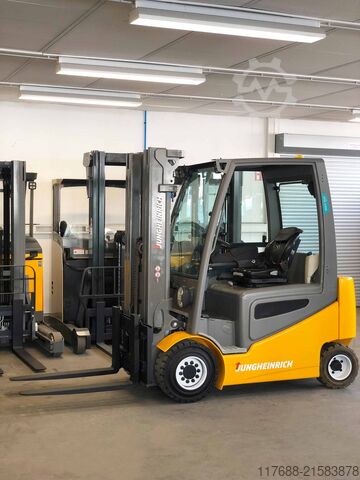 Elektro 4-Rad Jungheinrich EFG 430ks. - Service Neu - Batterie 82% - Garantie