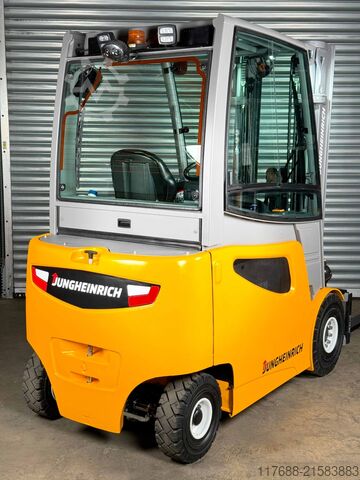 Elektro 4-Rad Jungheinrich EFG S30 - Service Neu - Batterie 90% - Garantie