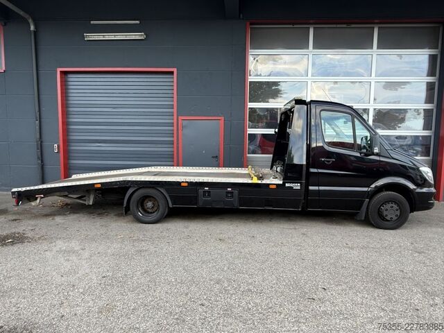 Autotransporter MERCEDES-BENZ Sprinter 519 CDI Klima NAVI Tempomat 4,8m Rampen