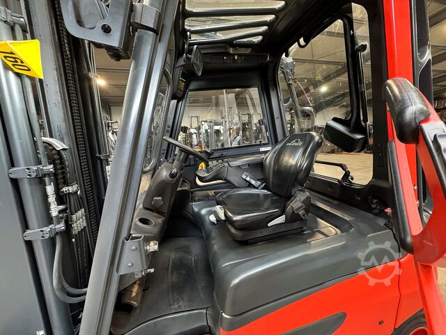 Front loader forklift Linde E 25 [ID: 160]
