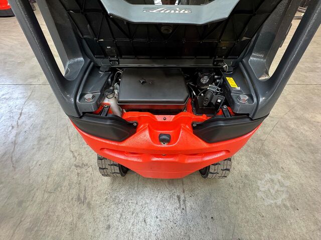 Front loader forklift Linde E 25 [ID: 160]