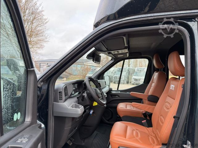 Viehtransporter RENAULT Master STX 5 Sitzer Haras ex. Lang Automatik