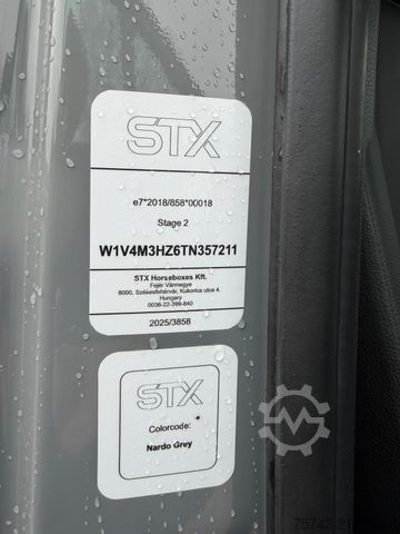 Viehtransporter MERCEDES-BENZ STX Sprinter  GG 4,100KG  Haras Hengste