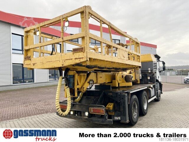 Special purpose truck Iveco Trakker AD260T36 6x4, AMV Hubsteiger + Kompressor,