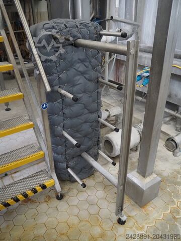 CIP-Anlage, Tank, Pumpen, Wärmetauscher Westfalia Separator AG, Hilge, Endress + CIP-TANK 3000 L, EURO-HYGIA-B-SUPER-II