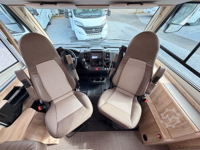 Integriertes Wohnmobil EURAMOBIL Integra Line I 655 EB *Einzelbetten-Hubbett*