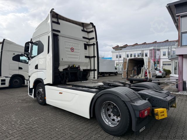 Standard SZM IVECO STRALIS S-WAY AS440S48T/P Standklima Retarder