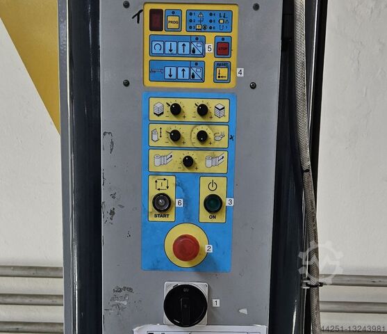 Semiautomatic pallet wrapping machine Siat HSD 312 - S