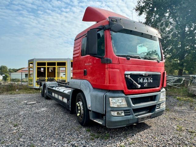 Truck chassis MAN TGS 26.440