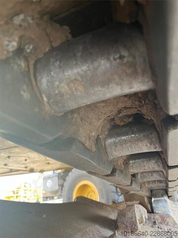 Komatsu HB365NLC-3 Komatsu HB365NLC-3