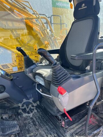 Komatsu HB365NLC-3 Komatsu HB365NLC-3