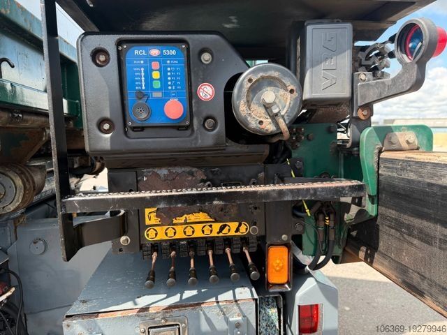 Tipper truck VOLVO FM500 8x4*4 Tipper / Crane HMF2620-K5